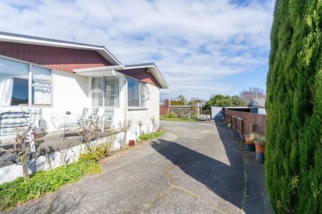Photo of property in 4 Burn Street, Levin, 5510