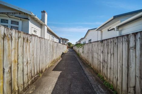 Photo of property in 12a Freyberg Avenue, Papatoetoe, Auckland, 2104