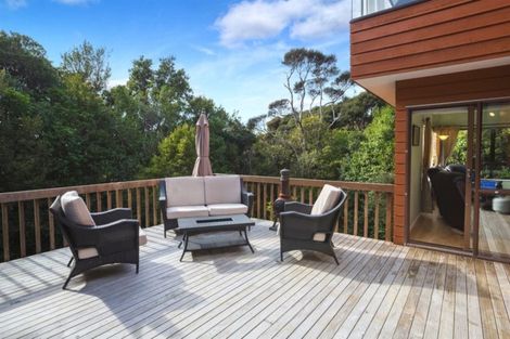 Photo of property in 12 Furneaux Grove, Whitby, Porirua, 5024