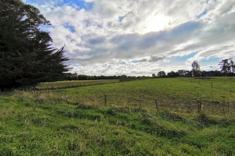 Photo of property in 193 Te Horo Hautere Cross Road, Hautere, Otaki, 5582