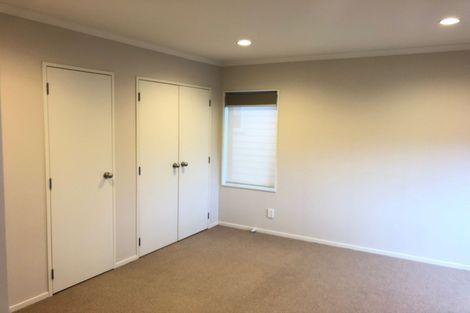 Photo of property in 96 Flat Bush School Road, Flat Bush, Auckland, 2019