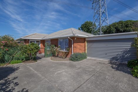 Photo of property in 2/125 Hawthornden Road, Avonhead, Christchurch, 8042