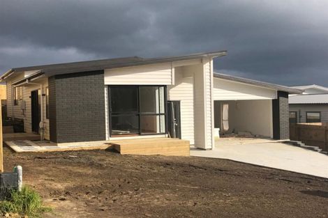 Photo of property in 122 Parkview Drive, Gulf Harbour, Whangaparaoa, 0930