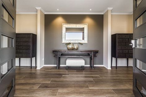 Photo of property in 80 Ewen Place, Karaka, Papakura, 2580