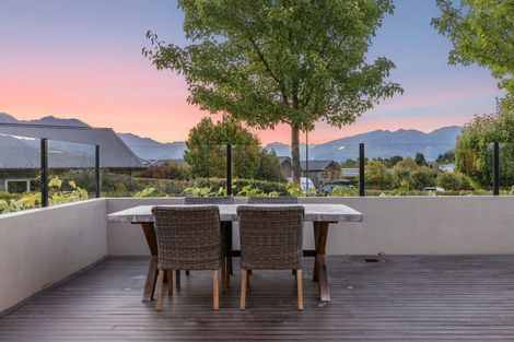 Photo of property in 14 Islington Place, Wanaka, 9305