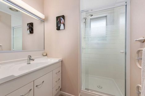 Photo of property in 477a Stokes Valley Road, Stokes Valley, Lower Hutt, 5019