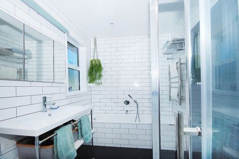 Photo of property in 67 Kuratawhiti Street, Greytown, 5712