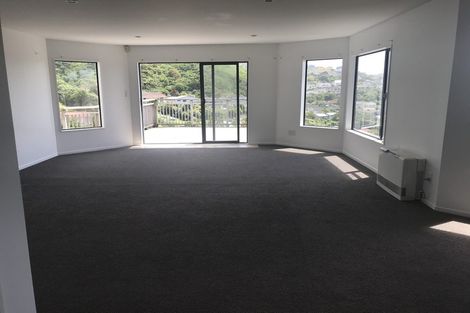 Photo of property in 19 Marjory Close, Broadmeadows, Wellington, 6035