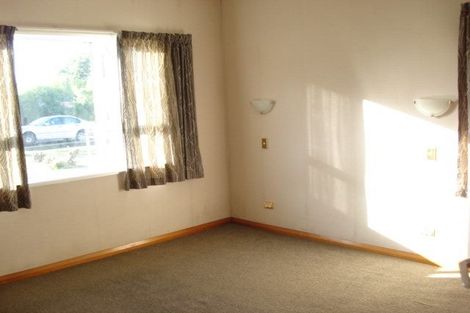 Photo of property in 23 Savage Crescent, West End, Palmerston North, 4412