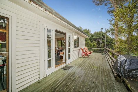 Photo of property in 295 Kopaki Point, Cooks Beach, Whitianga, 3591