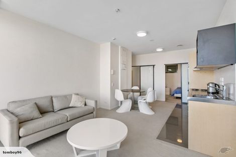 Photo of property in Twin Towers, 1003/17 Putney Way, Manukau, Auckland, 2104