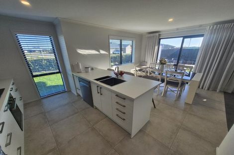 Photo of property in 34 Drylands Drive, Rolleston, 7614
