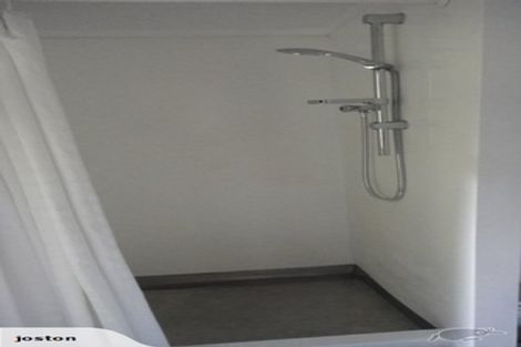 Photo of property in 35 Reynolds Place, Torbay, Auckland, 0630