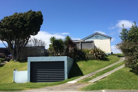 Photo of property in 13 Allen Road, Raumati Beach, Paraparaumu, 5032
