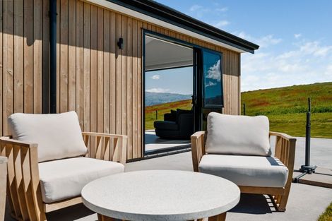 Photo of property in 30 Porter Lane, Springvale, Alexandra, 9391