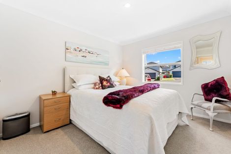 Photo of property in 2 Maylee Crescent, Gulf Harbour, Whangaparaoa, 0930