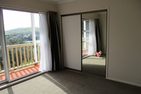 Photo of property in 39 Oak Avenue, Paremata, Porirua, 5024