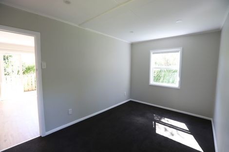 Photo of property in 33 Horopito Road, Waikanae, 5036