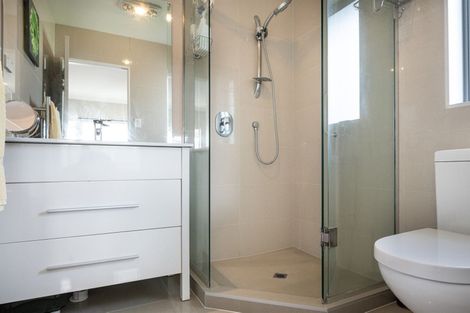 Photo of property in 98 Tapu Road, Huapai, Kumeu, 0810