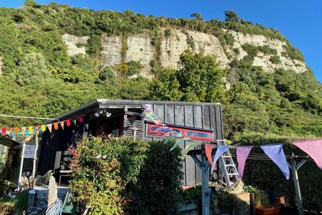 Photo of property in 28 Nikau Heights, Little Wanganui, Karamea, 7893