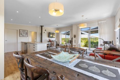 Photo of property in 138 Stent Road, Warea, New Plymouth, 4381