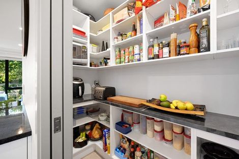 Photo of property in 2b Edgecumbe Street, Whitiora, Hamilton, 3200