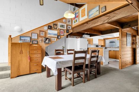 Photo of property in 100b Grand Vue Road, Kawaha Point, Rotorua, 3010