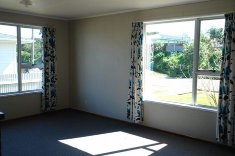 Photo of property in 29 Chester Street, Patea, 4520