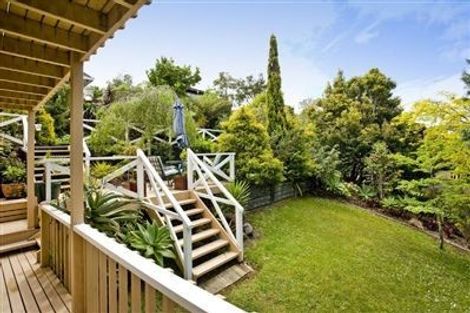 Photo of property in 44 Balmain Road, Chatswood, Auckland, 0626