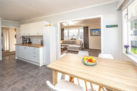 Photo of property in 20 Camellia Avenue, Aramoho, Whanganui, 4500