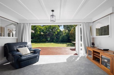 Photo of property in 15 Karaka Drive, Kerikeri, 0230