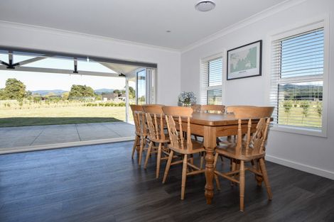 Photo of property in 66a Thomas Road, Carrington, Carterton, 5791