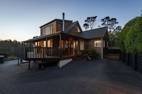 Photo of property in 7a Brind Road, Russell, 0202