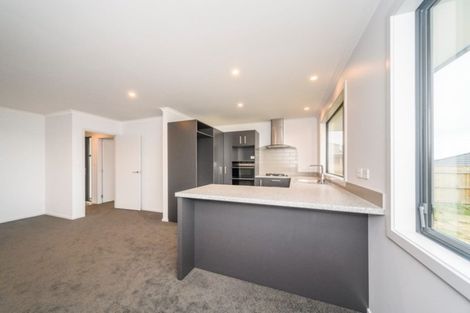 Photo of property in 13 Varsity Heights, Fitzherbert, Palmerston North, 4410