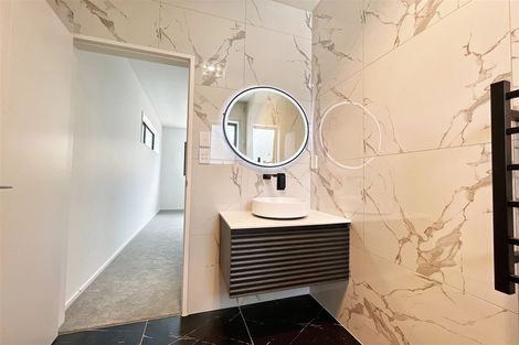 Photo of property in 2b Marina Road, Torbay, Auckland, 0630