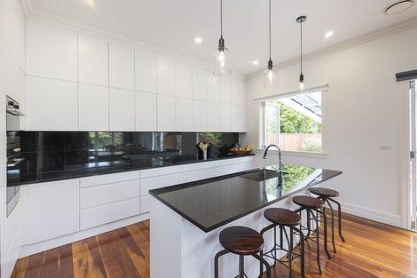 Photo of property in 232 Victoria Avenue, Hokowhitu, Palmerston North, 4410