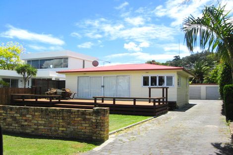 Photo of property in 48 Matakatia Parade, Matakatia, Whangaparaoa, 0930
