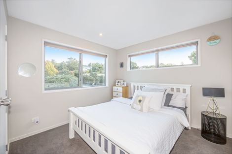 Photo of property in 4a Astrolabe Place, Gulf Harbour, Whangaparaoa, 0930