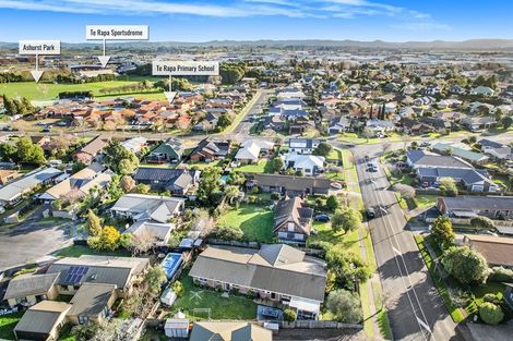 Photo of property in 28 Moreland Avenue, Pukete, Hamilton, 3200