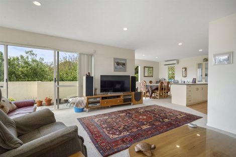 Photo of property in 20a Alton Avenue, Hillcrest, Auckland, 0627