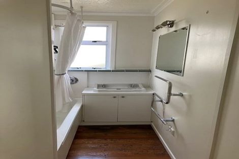 Photo of property in 53 Mill Road, Lower Vogeltown, New Plymouth, 4310