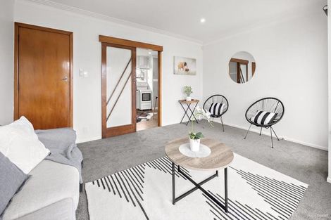 Photo of property in 2/129 Wallace Road, Papatoetoe, Auckland, 2025