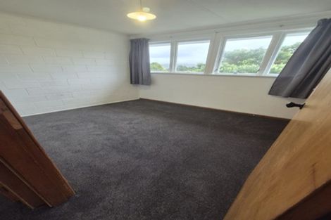 Photo of property in 2a-b Waihemo Street, Waitangirua, Porirua, 5024
