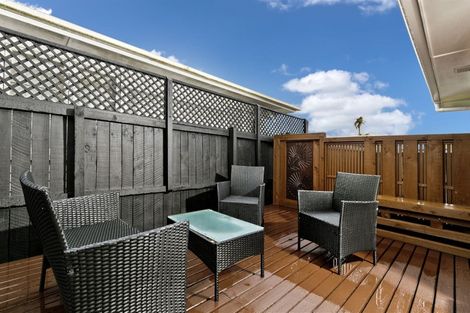 Photo of property in 1/38 Edwards Avenue, Henderson, Auckland, 0610