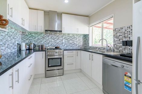 Photo of property in 49 Patts Avenue, Glendene, Auckland, 0602