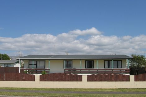 Photo of property in 37 Goldie Street, Pukehangi, Rotorua, 3015