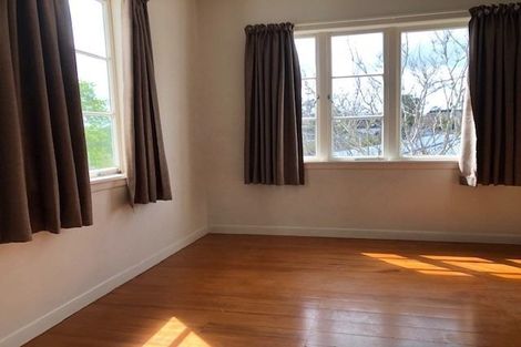 Photo of property in 26a Gazelle Avenue, Beach Haven, Auckland, 0626