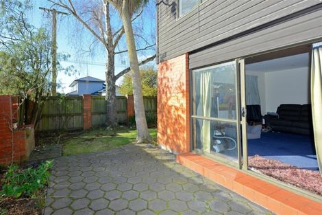 Photo of property in 2a Coles Place, St Albans, Christchurch, 8014