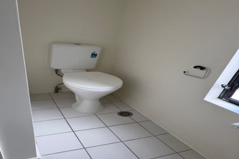 Photo of property in Lynn Park Terrace, 10/12 Ambrico Place, New Lynn, Auckland, 0600