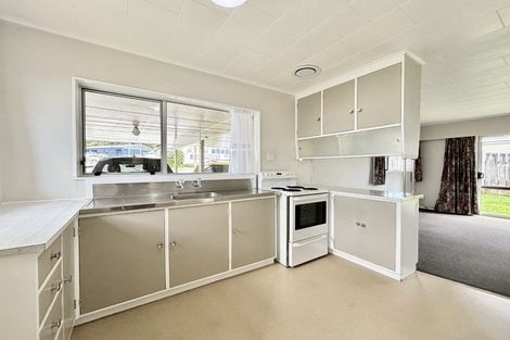 Photo of property in 3/12 Fraser Street, Wainuiomata, Lower Hutt, 5014